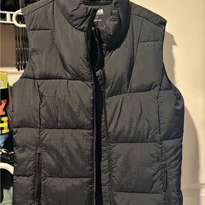 Bass Charcoal Puffer Vest